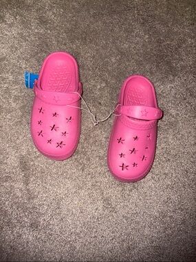 New Girls Pink Star-Cutout Slip-On Sandals size 2/3